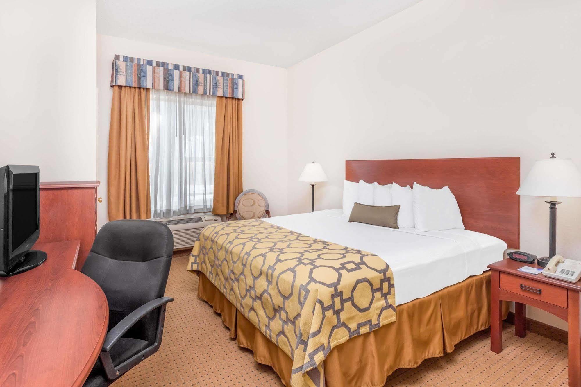 Baymont By Wyndham Cartersville Buitenkant foto